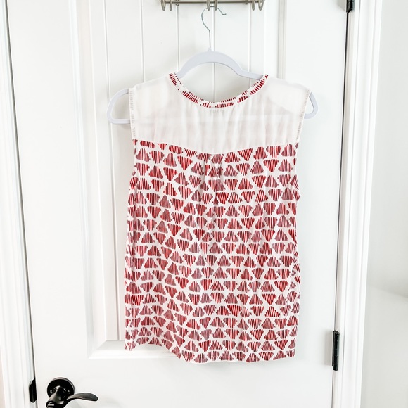 Loft Red Triangle Graphic Print Tank Top Blouse Size Medium - Picture 2 of 7